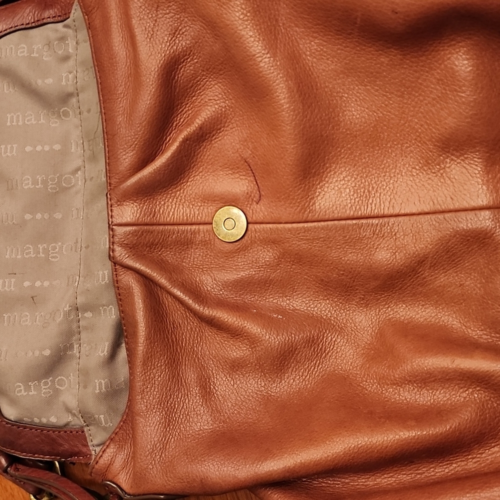 Margot Brown Leather Crossbody Bag - Picture 6 of 10